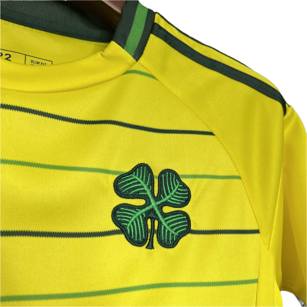 Kit - Celtic Extérieur 24/25