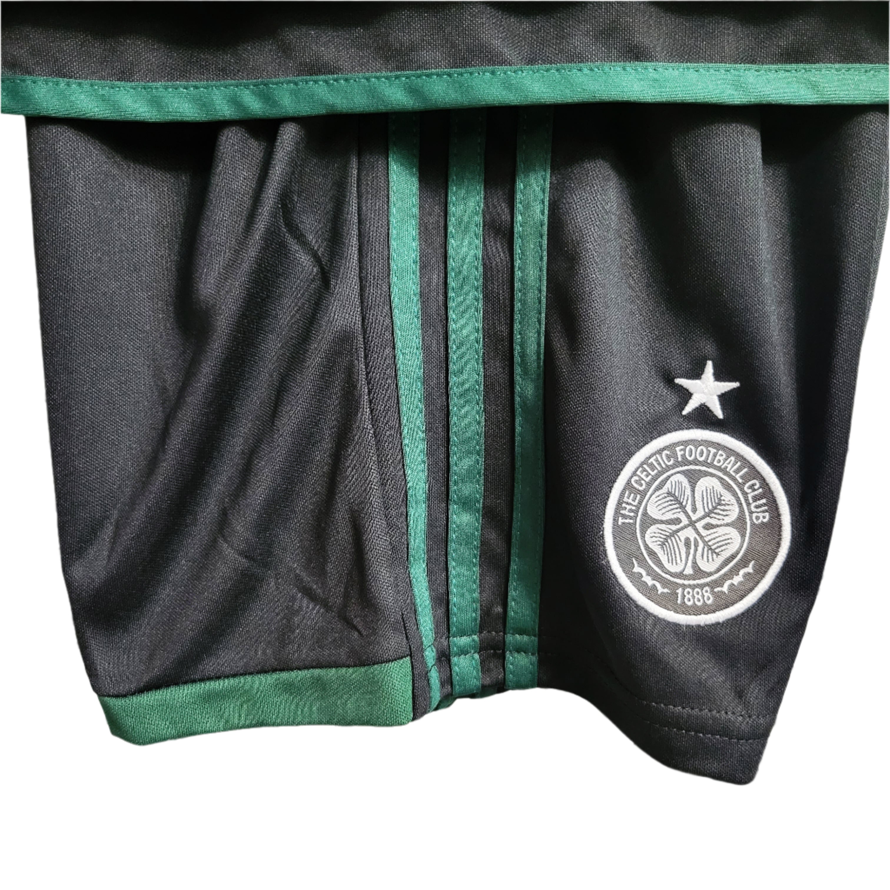 Kit - Celtic Extérieur 23/24