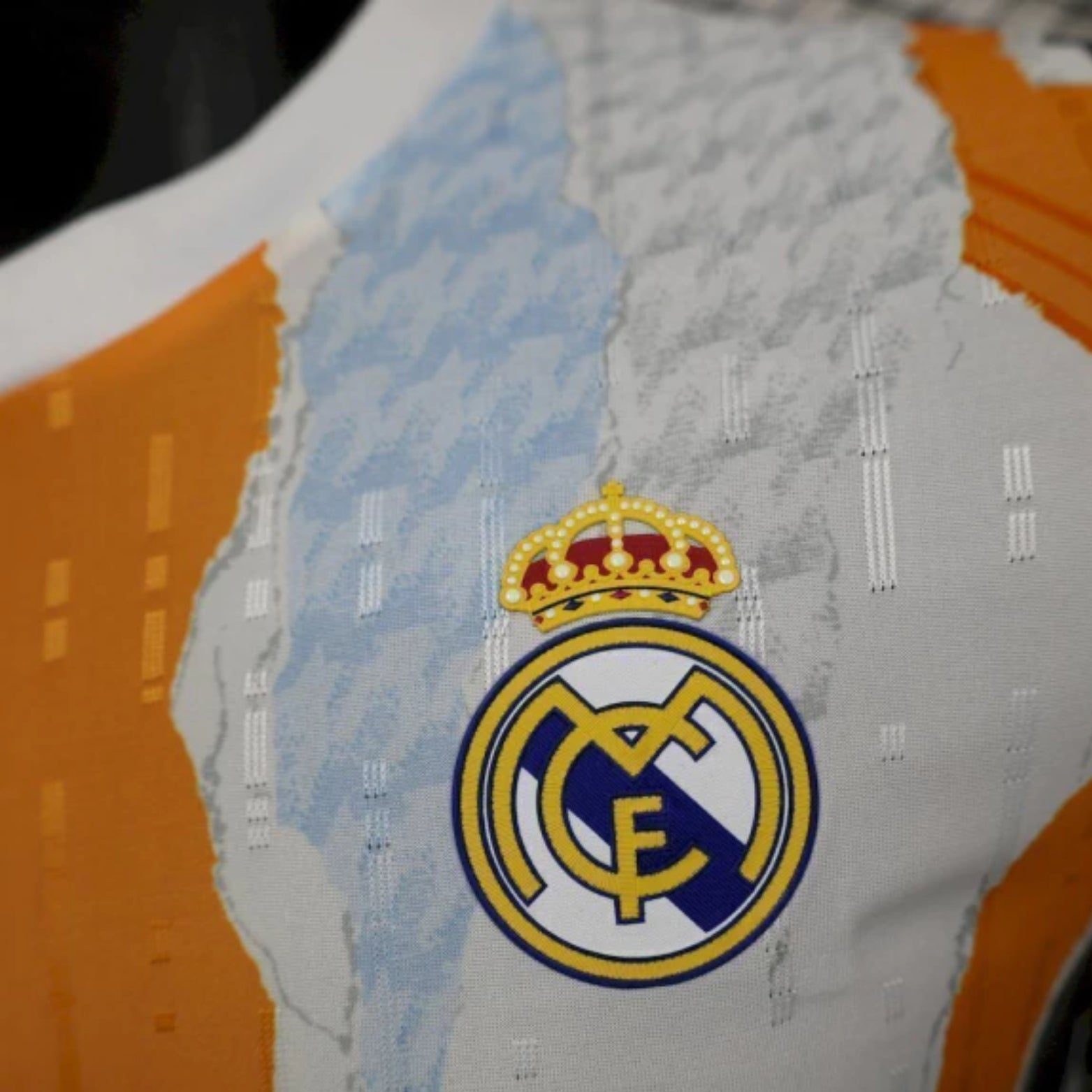 Real Madrid Avant-Match 24/25 - Version Joueur